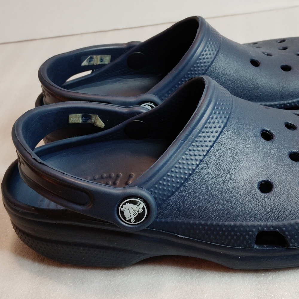 CROCS Dark Blue Size M4 J4 W6 - Picture 3 of 7